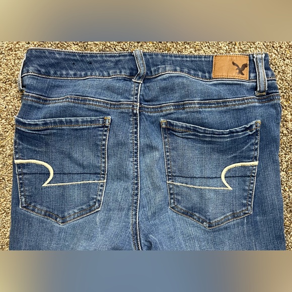 American Eagle Outfitters Blue Skinny Jeans with Natural Fading - Picture 3 of 4